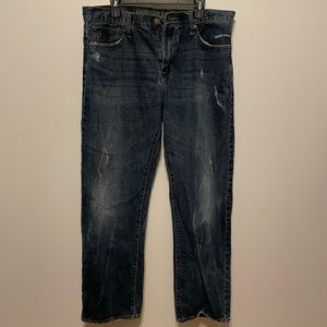 Men’s American Eagle Outfitters - Medium Wash Distressed Jeans